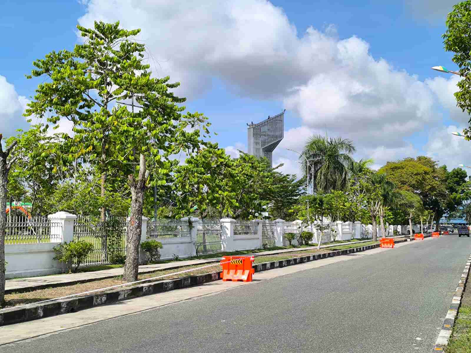 Satpol PP Bersama Dishub Prov. Kalteng Ambil Langkah Tegas Lakukan Penataan Ulang Lalu Lintas dan Parkir