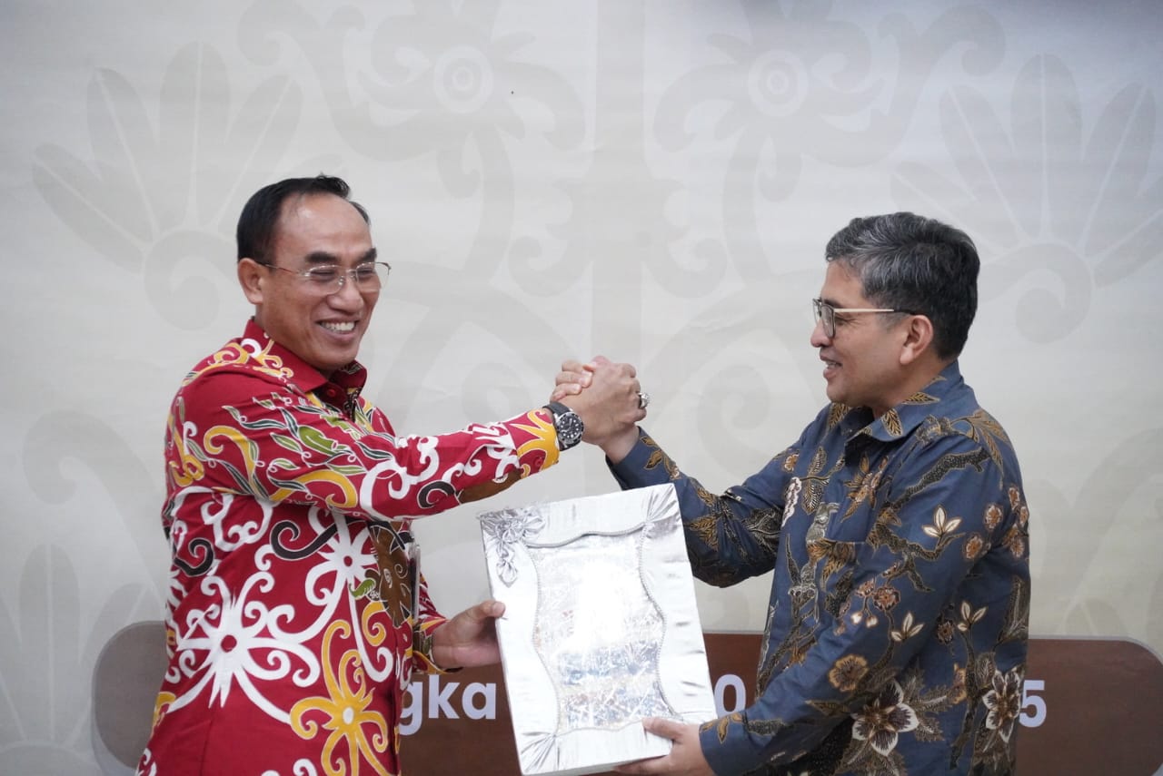 Wagub Kalteng Edy Pratowo Hadiri Serah Terima Jabatan Kepala BPK Perwakilan Kalteng