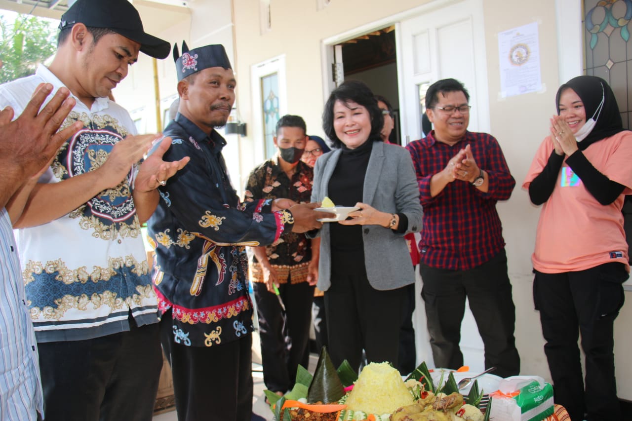 Bupati Pulang Pisau Hadiri Perayaan HUT Desa Kantan Dalam Ke-41