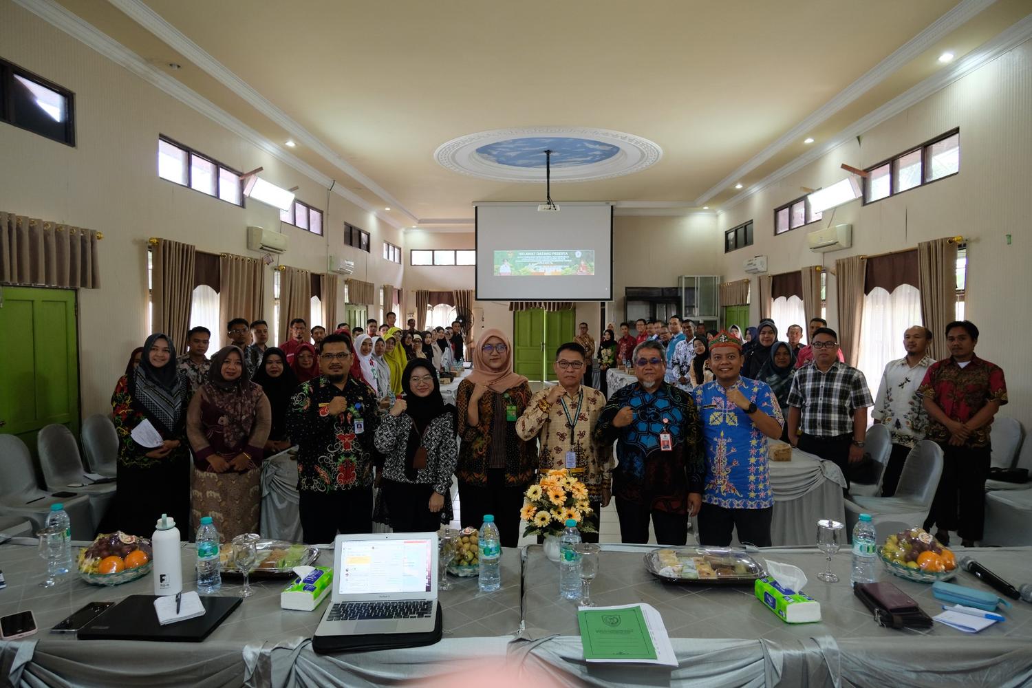 DLH Prov. Kalteng Gelar Rapat Sosialisasi Gerakan Peduli dan Berbudaya Lingkungan Hidup