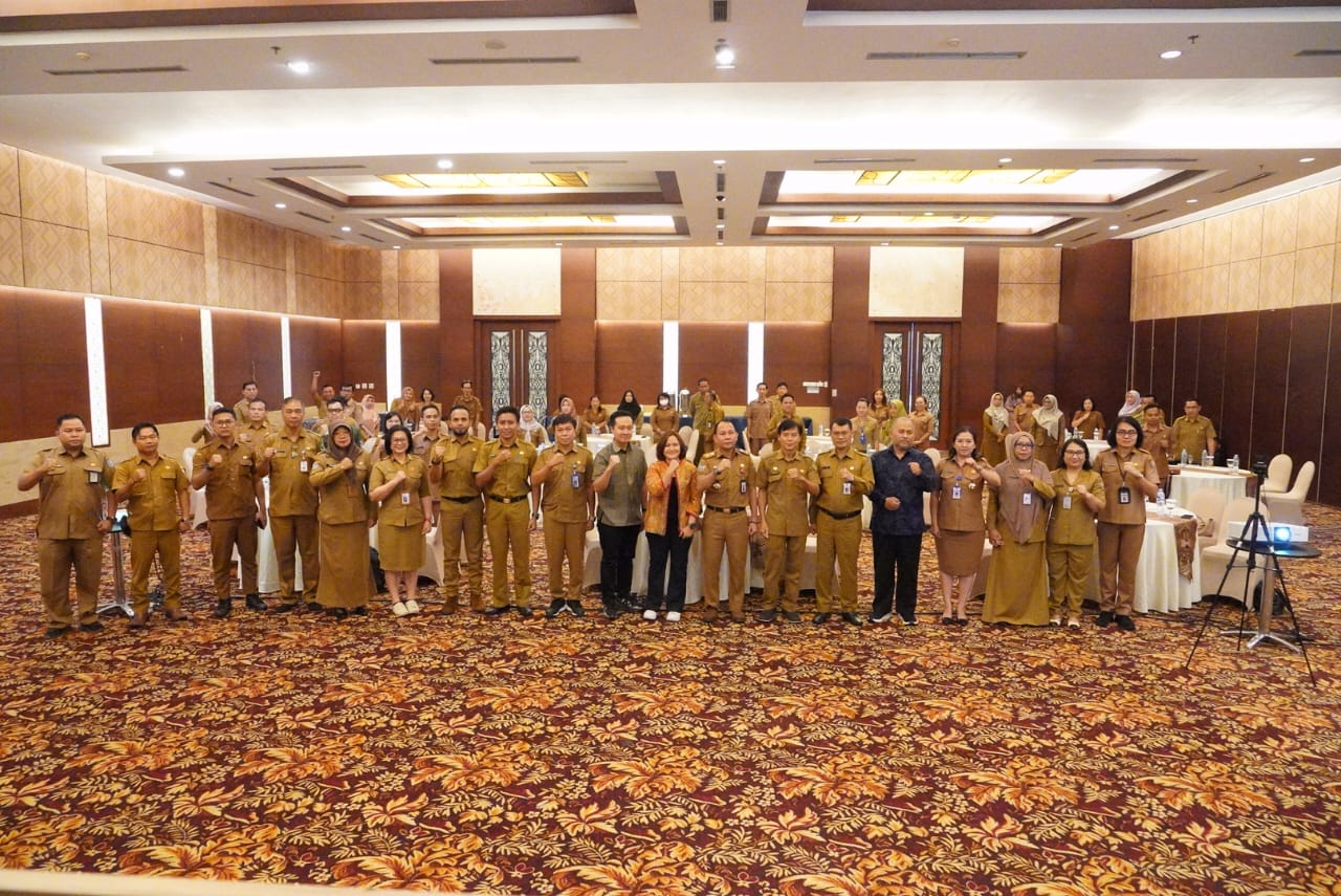Kepala Dinas PMPTSP Sutoyo Buka Forum PTSP dan Rakor Asistensi Penerapan PTSP se-Kalimantan Tengah Tahun 2024