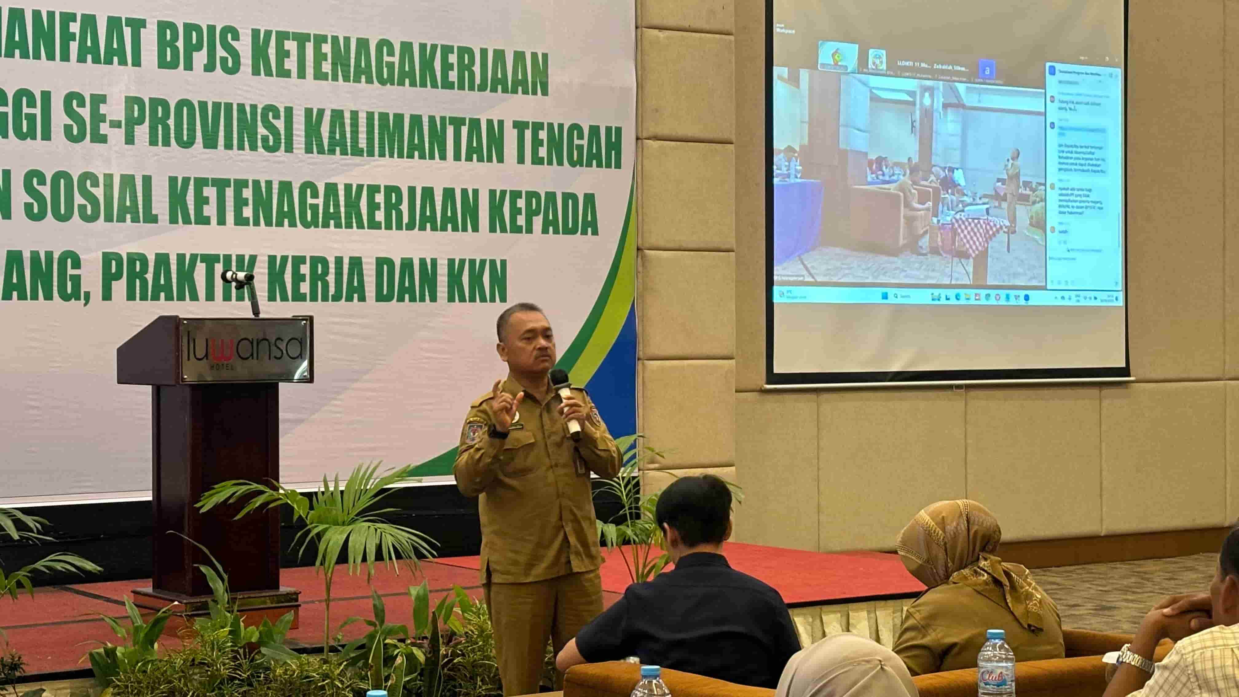 Kadisnakertrans Prov. Kalteng Jadi Narasumber Kegiatan Sosialisasi Program dan Manfaat BPJS Ketenagakerjaan