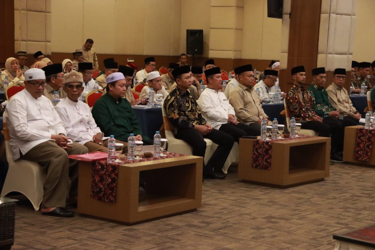 Asisten Adum Sri Suwanto Buka Musyawarah Daerah X MUI Prov. Kalteng