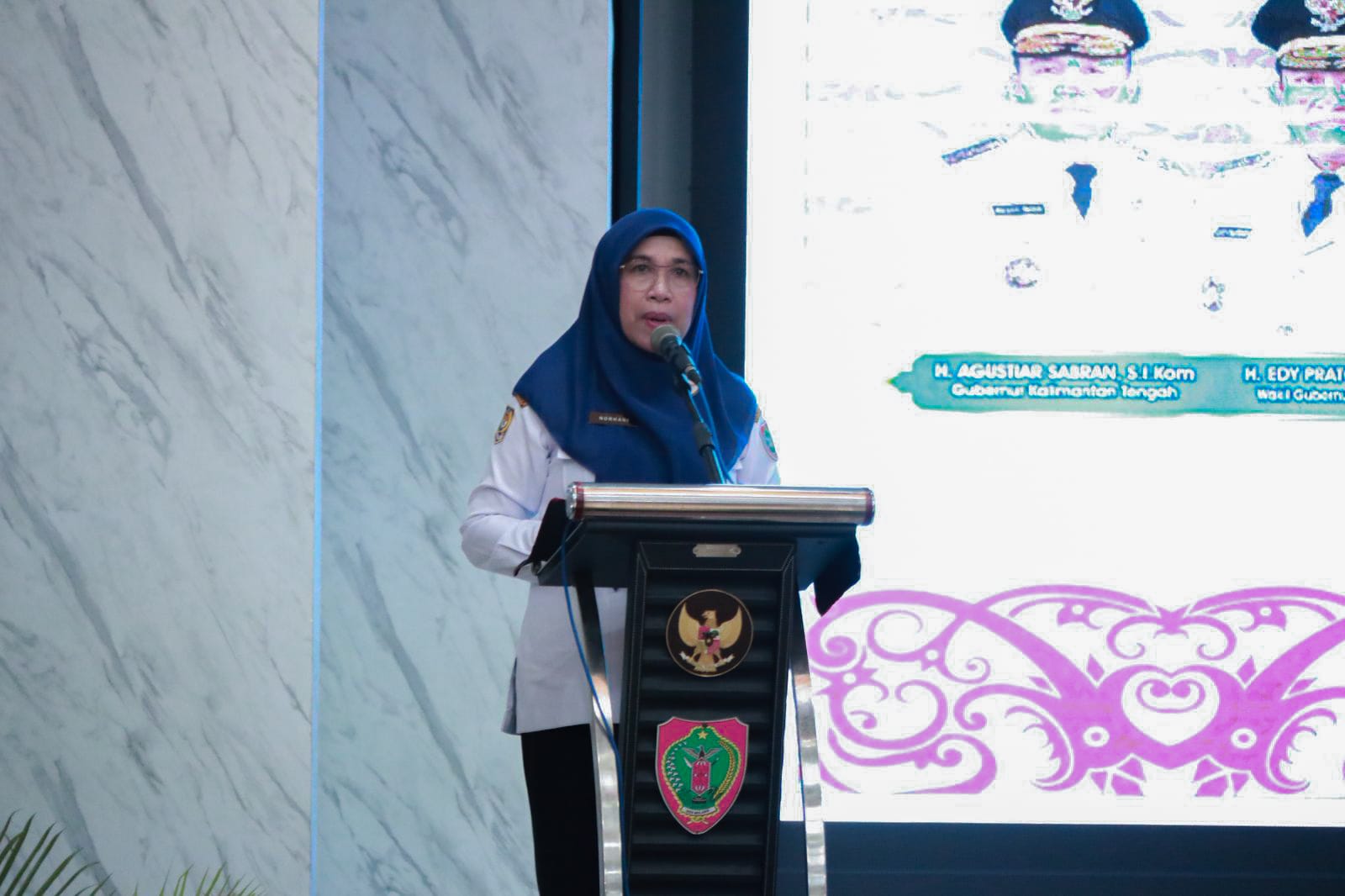 Asisten Ekbang Herson B. Aden Buka Sosialisasi Konsumen Cerdas Memilih Makanan Cegah Stunting Sekaligus Buka Pelatihan