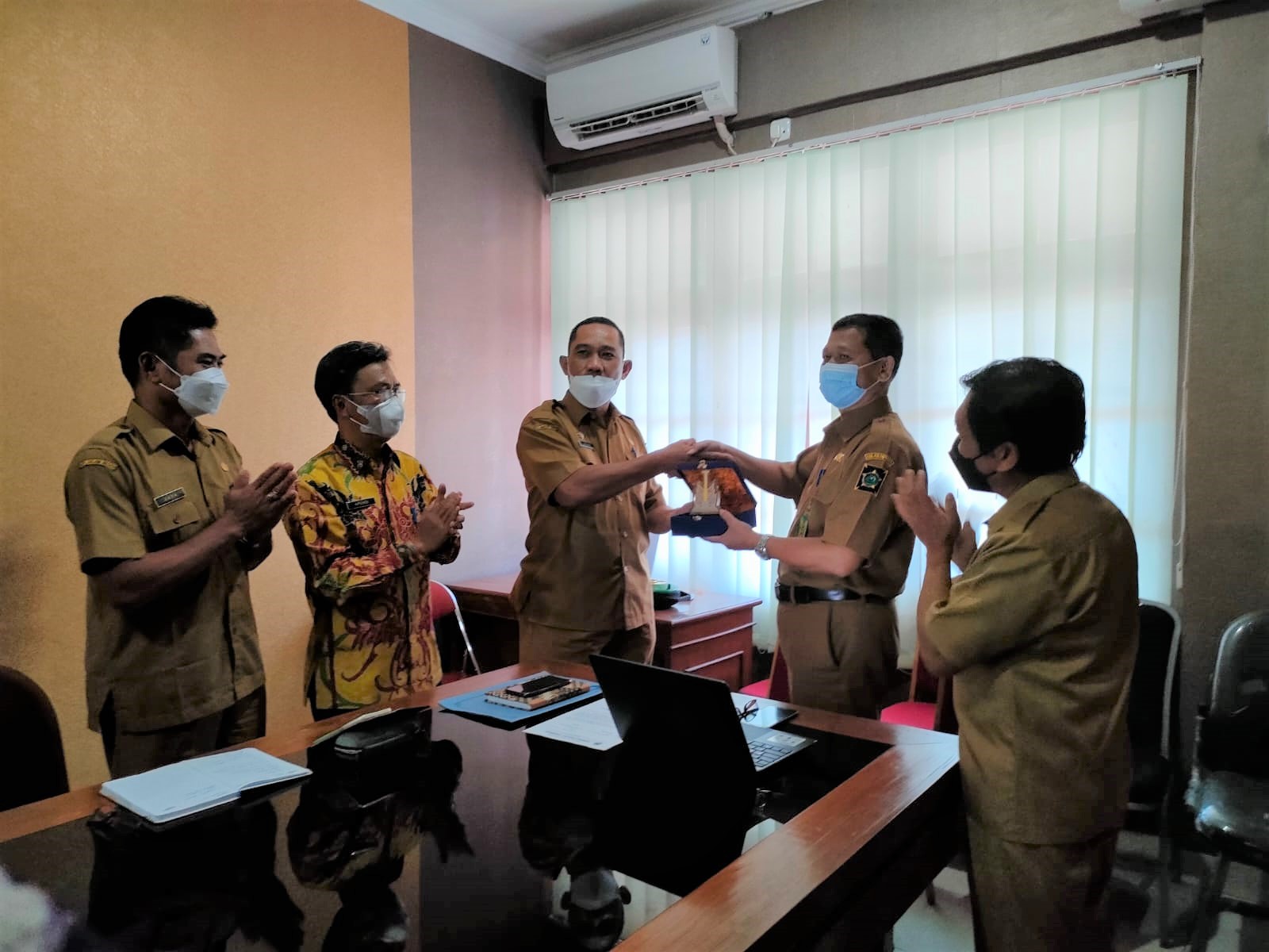 Pemkab Kapuas Lakukan Kaji Banding Program P3DN