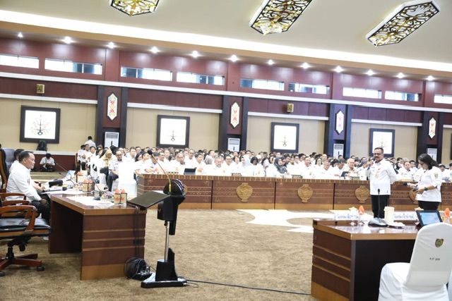 Gubernur Kalteng Agustiar Sabran Sampaikan Arahan Kepada Seluruh Pejabat Pimpinan Tinggi Pratama, Pejabat Administrator & Pejabat Pengawas