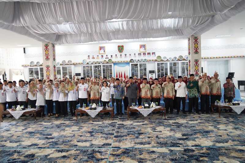 Gubernur Kalteng Agustiar Sabran Lepas 80 Kafilah Kalteng Menuju MTQ Nasional XXXI 2026 di Semarang