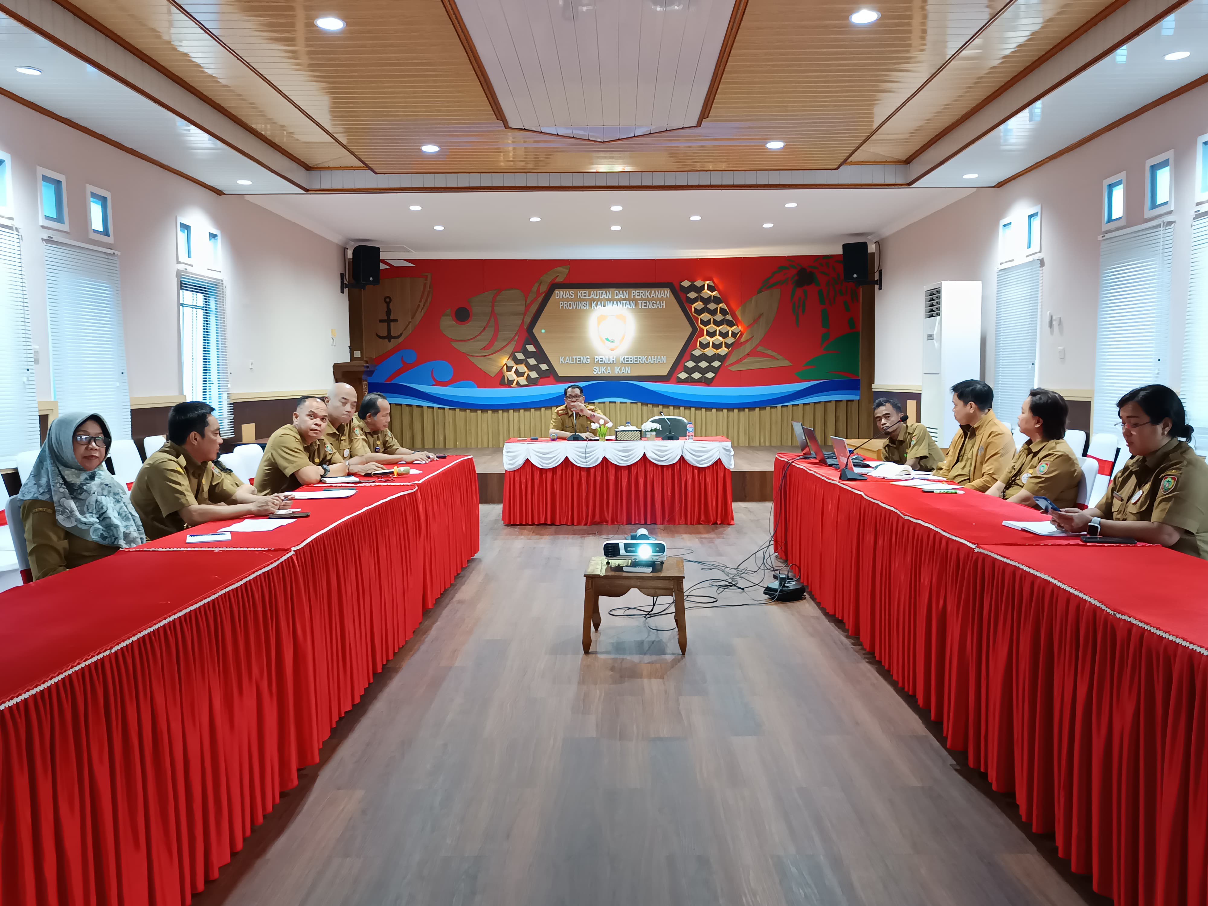 Kepala Dislutkan Darliansjah Pimpin Rapat Persiapan Tindak Lanjut Perjanjian Kerja Sama dengan UGM