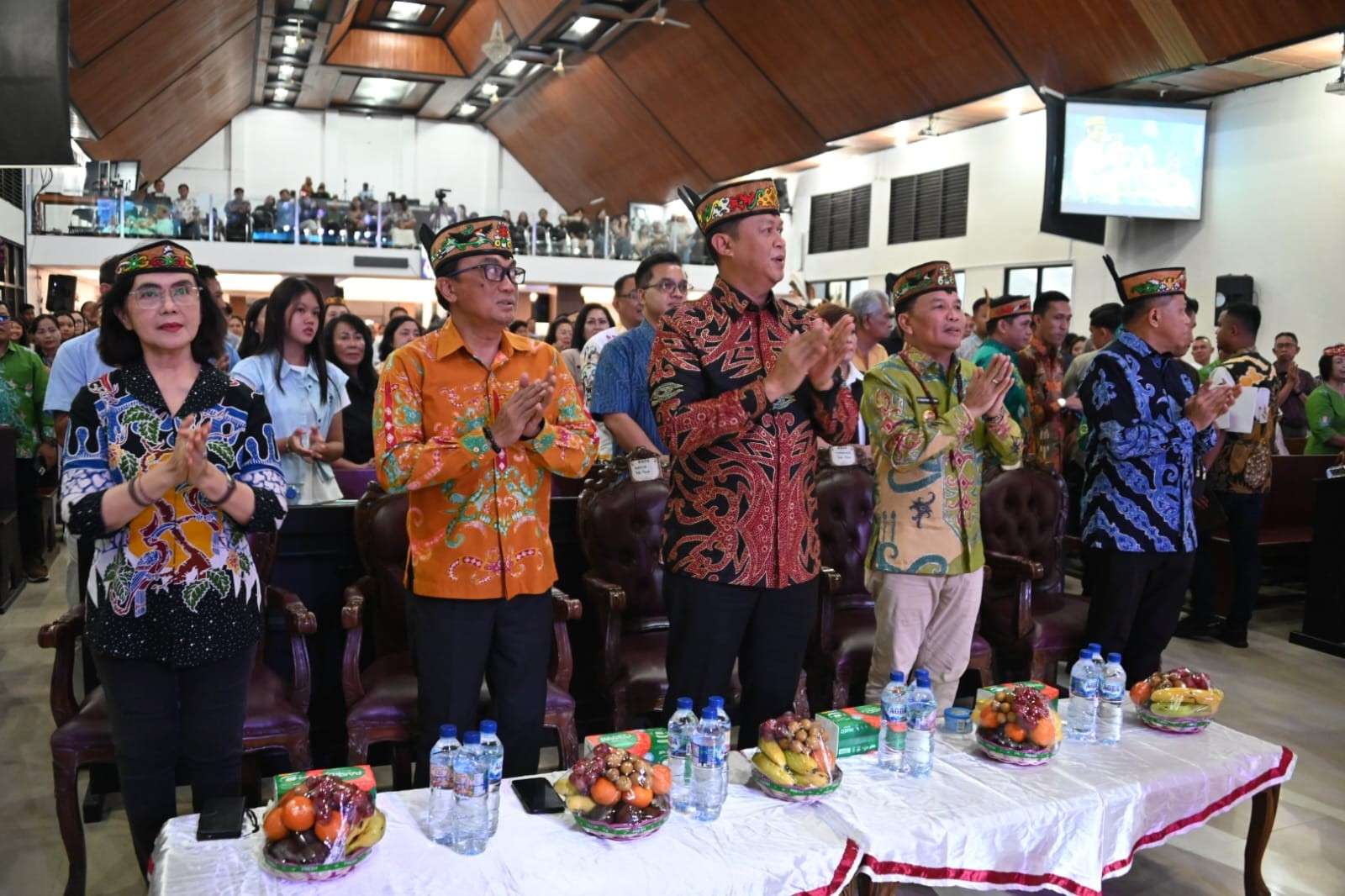 Gubernur Kalimantan Tengah Agustiar Sabran, Hadiri Konser Akbar Kontingen PESPARAWI Kalteng