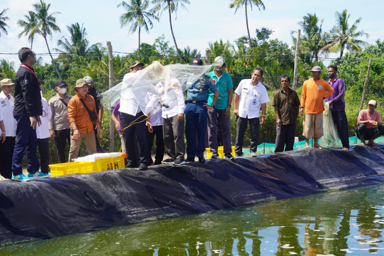 Wagub Kalteng Kunjungi Kawasan Shrimp Estate Dampingi Lemhannas RI