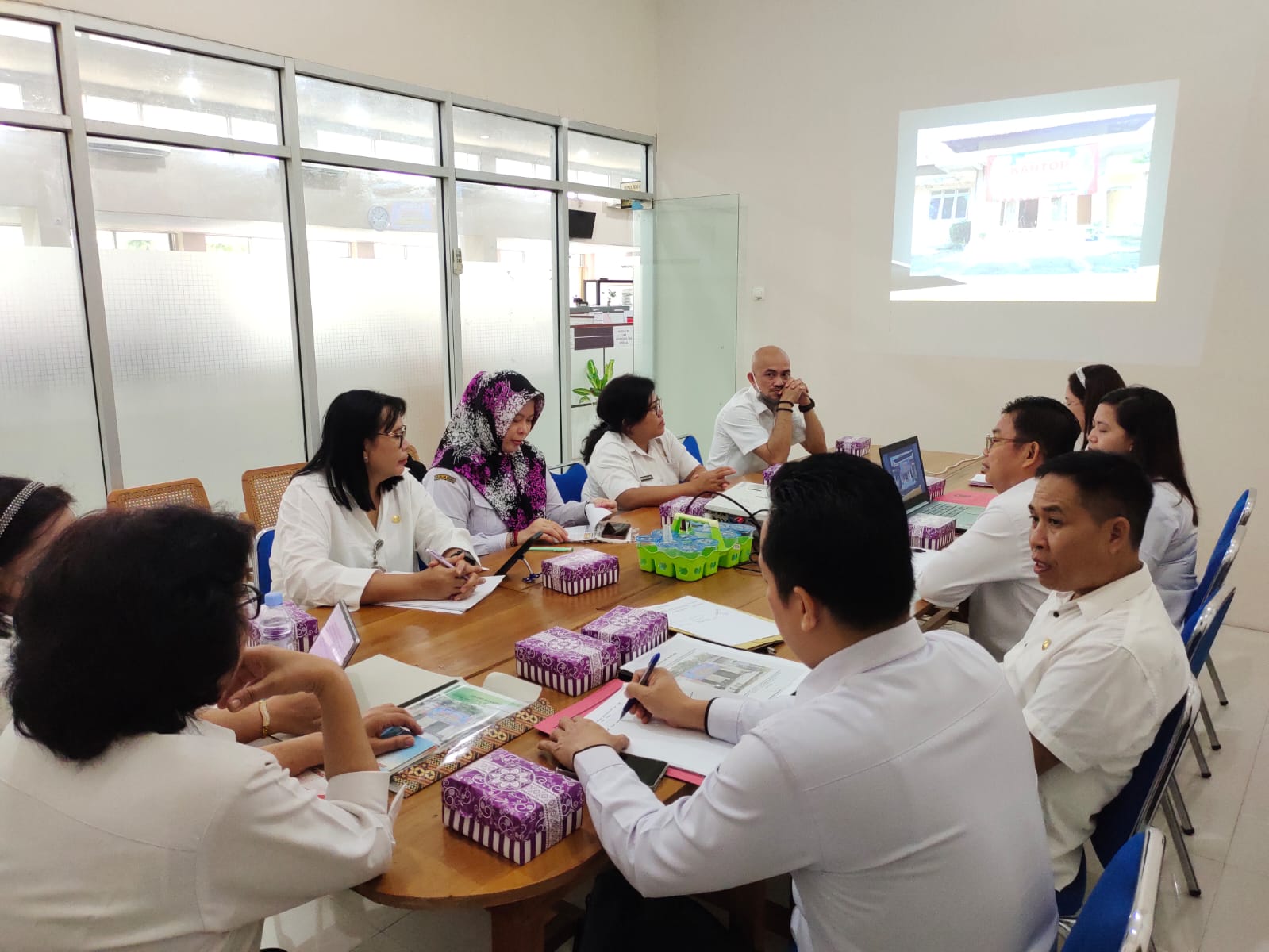 Kepala Biro Organisasi Setda Prov. Kalteng Sampaikan UPT PPA Dapat Dibentuk dan Disetujui Apabila Dokumen Sudah Lengkap dan Memenuhi Persyaratan
