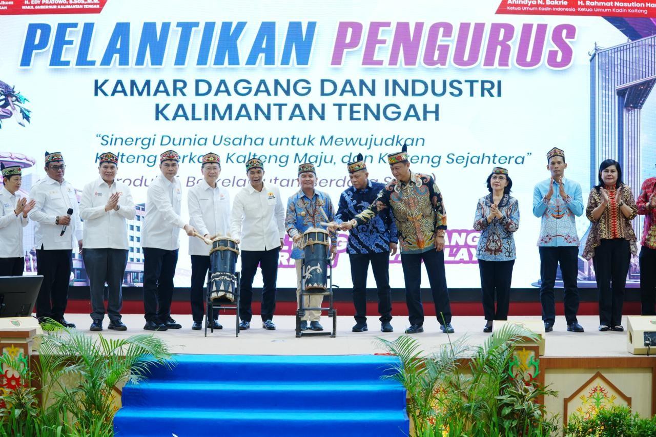 Pelantikan Pengurus KADIN Kalteng Masa Bakti 2026–2031 Dihadiri Gubernur Kalteng Agustiar Sabran