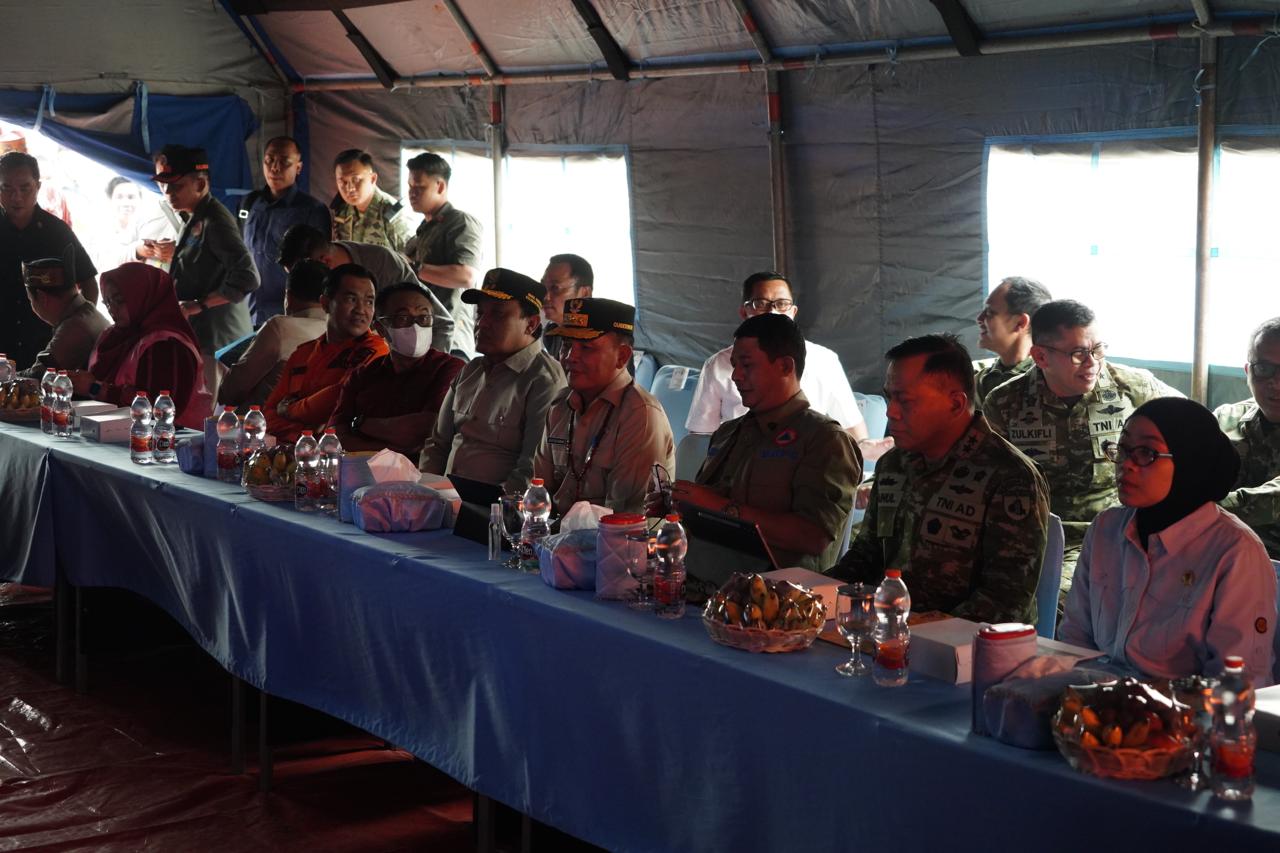 Gubernur Kalteng Agustiar Sabran Pimpin Rapat Evaluasi Penanganan Karhutla Kalteng
