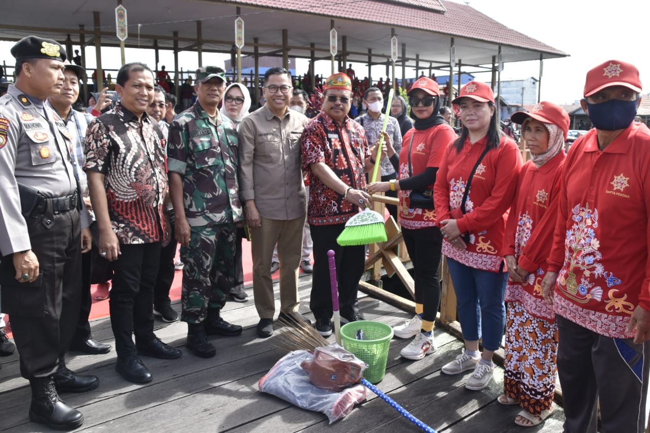 Sekda Prov. Kalteng Buka Kegiatan Gerakan Aksi Sapta Pesona Tahun 2022