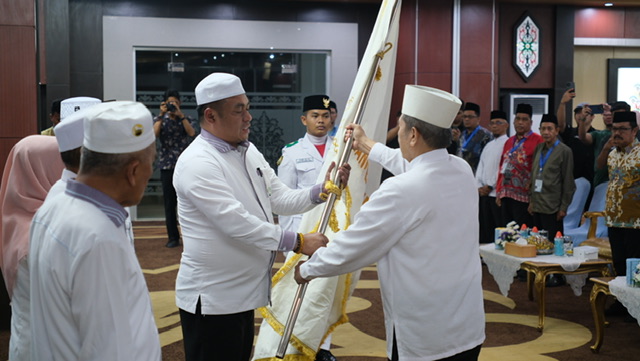 Gubernur Kalteng Agustiar Sabran Hadiri Pelantikan dan Pengukuhan Pengurus Wilayah IPHI Prov. Kalteng