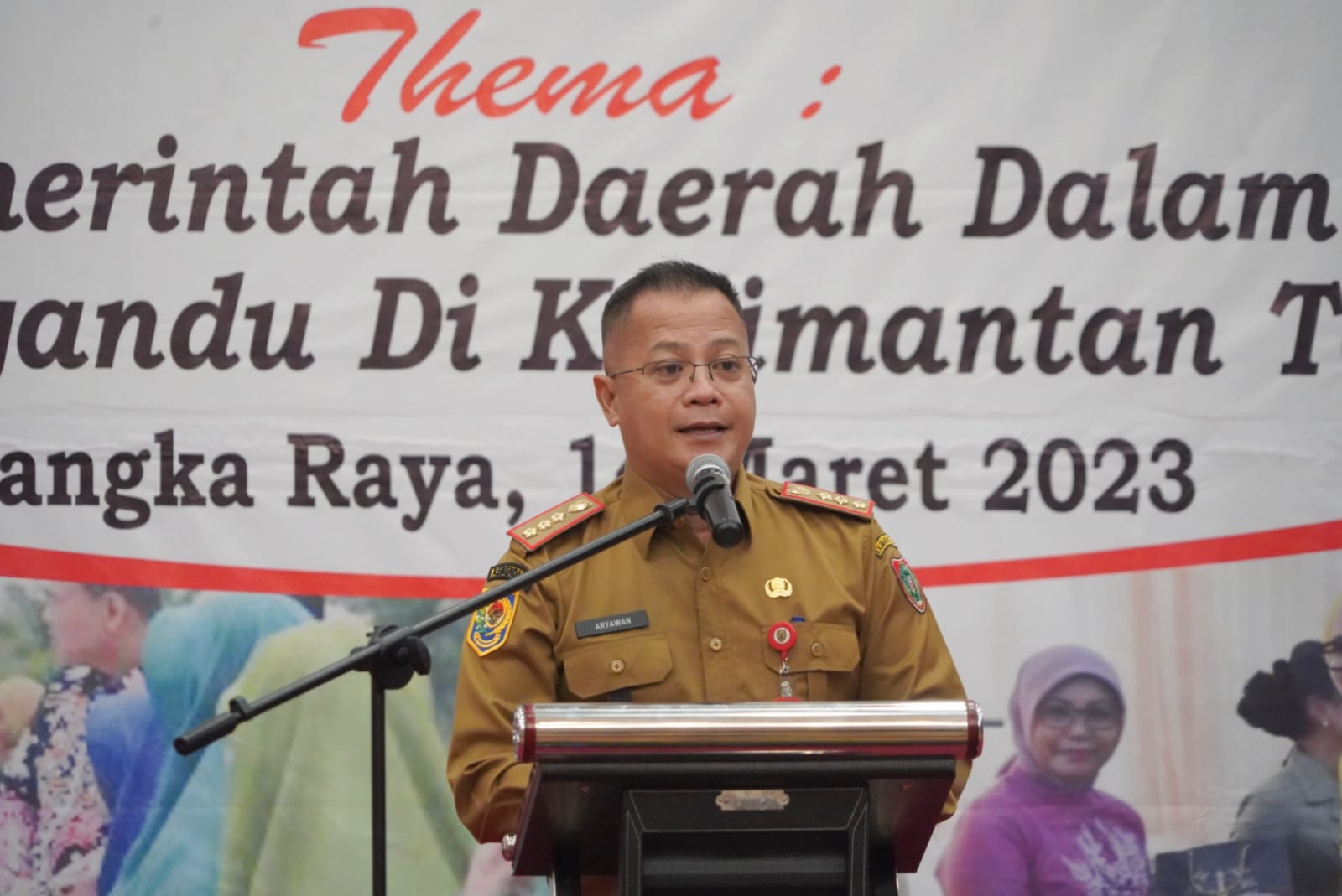 Ketua TP-PKK Prov Kalteng Ivo Sugianto Sabran Sampaikan Arahannya Pada Tim Pokjanal Posyandu Prov. Kalteng Tahun 2023