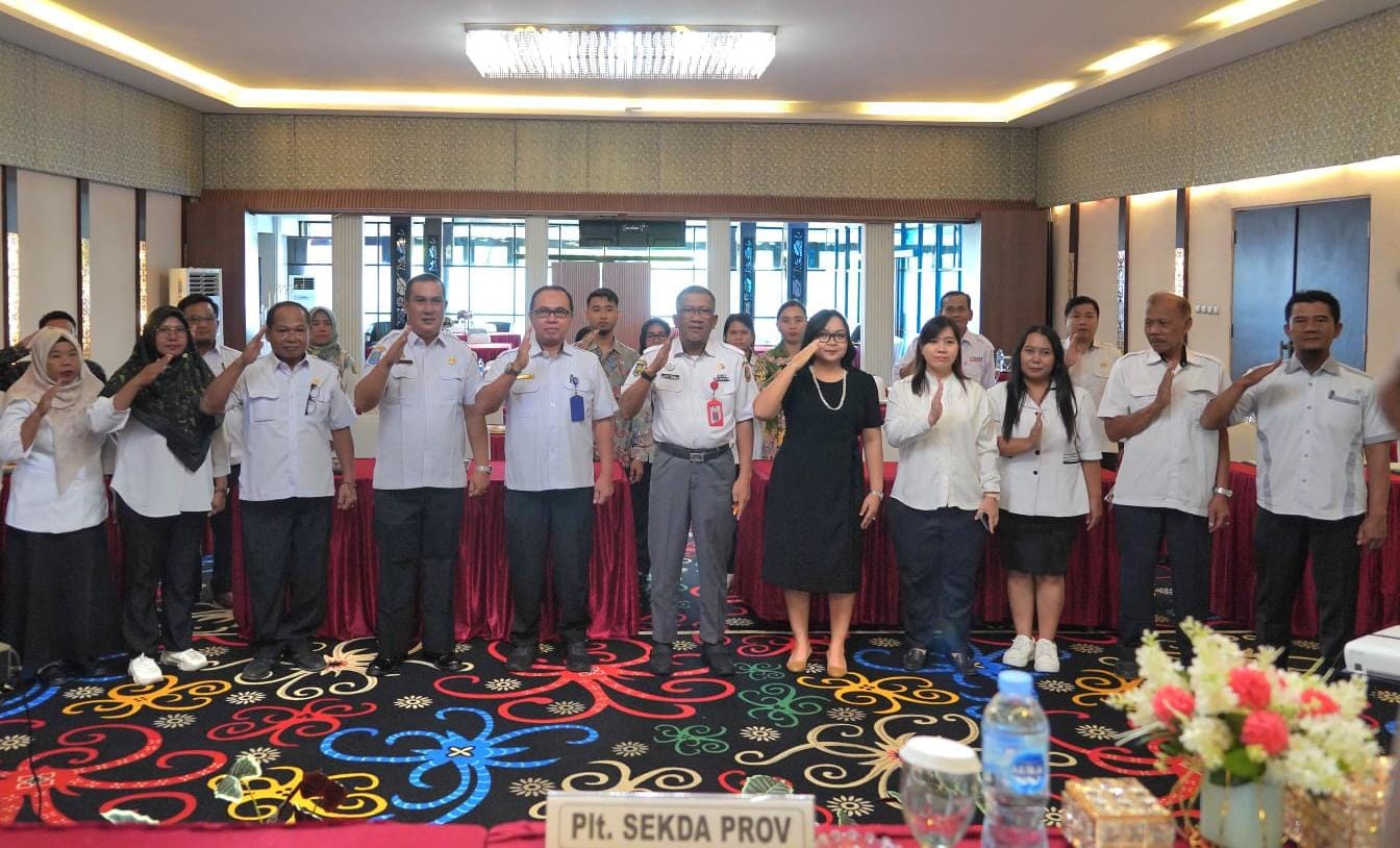 Plt Sekda Prov Kalteng M. Katma F. Dirun Buka Sosialisasi Pendidikan Wawasan Kebangsaan Bagi Tenaga Pendidik