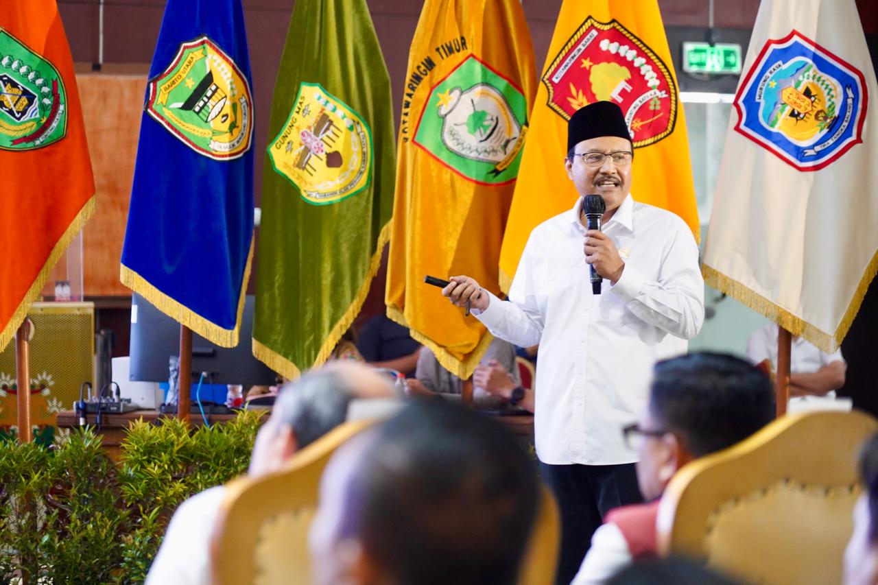 Gubernur Kalteng Agustiar Sabran Hadiri Acara Dialog Menteri Sosial Bersama Pilar-Pilar Sosial Prov Kalteng