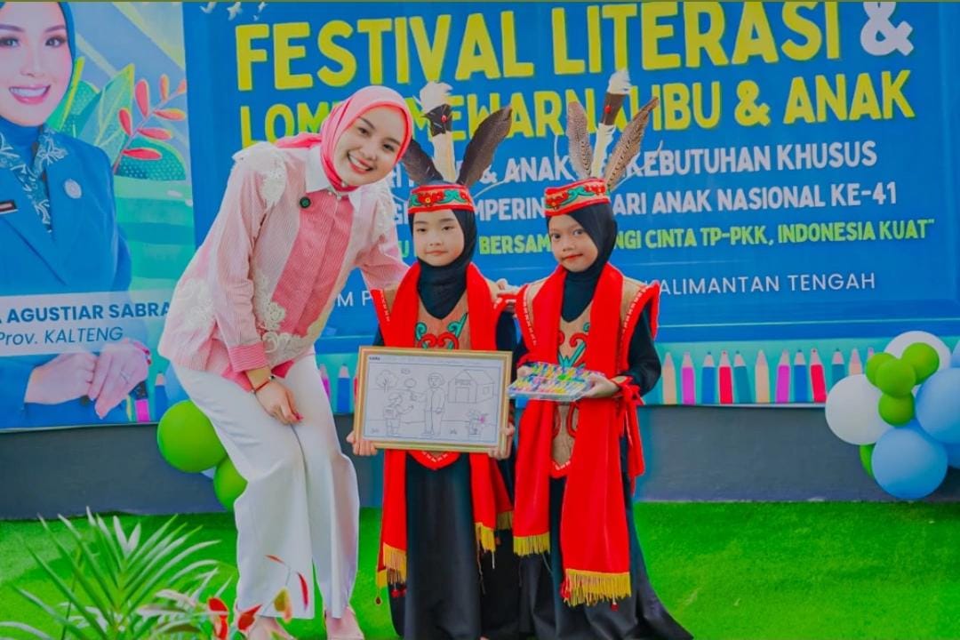 Ketua TP PKK Kalteng Aisyah Thisia Agustiar Sabran Tekankan pentingnya Peran Aktif Orang Tua Dalam Mendidik dan Dampingi Anak