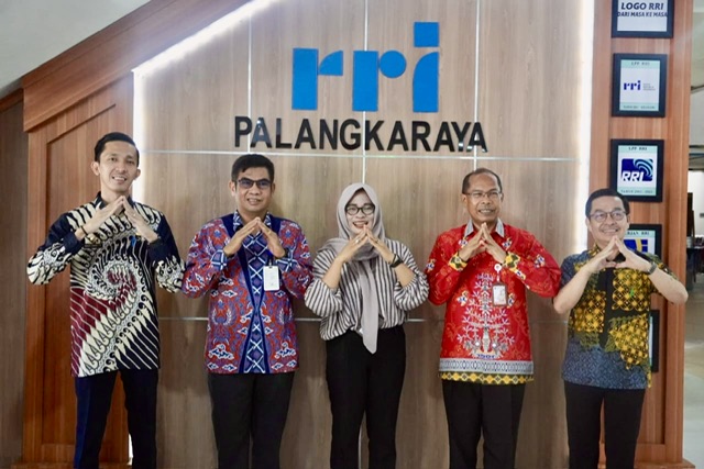Kepala Perangkat Daerah Lingkup Pemprov Kalteng dan Kota Palangka Raya Bersama LPP RRI Lakukan Penandatanganan Perjanjian Kerjasama