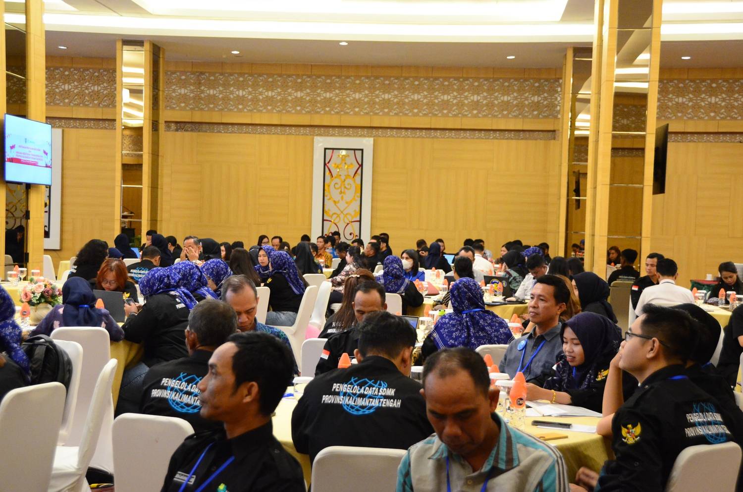 Dinkes Prov. Kalteng Gelar Pertemuan Penyajian Data SDMK dan Rencana Kebutuhan Tenaga Kesehatan