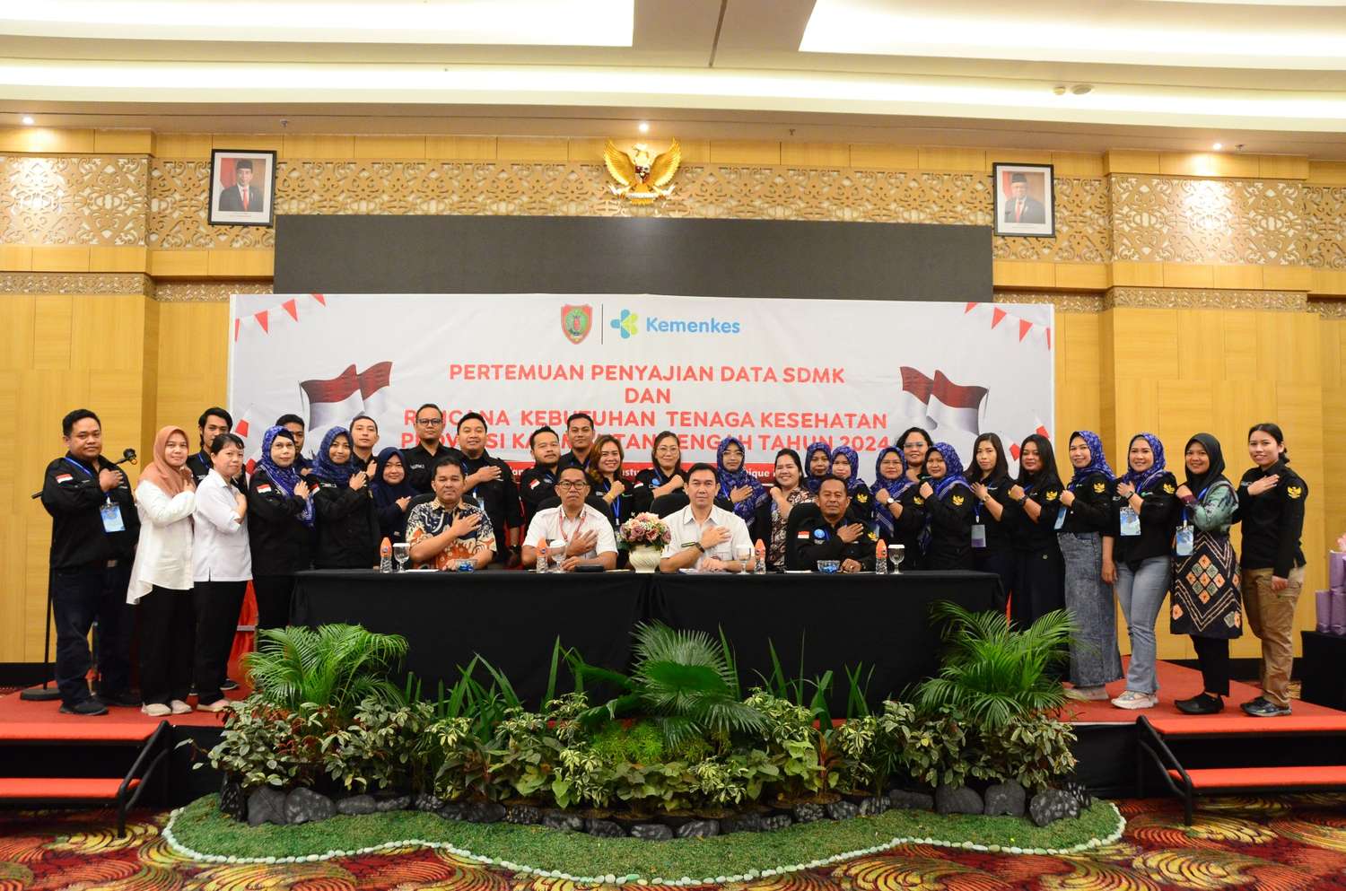 Dinkes Prov. Kalteng Gelar Pertemuan Penyajian Data SDMK dan Rencana Kebutuhan Tenaga Kesehatan