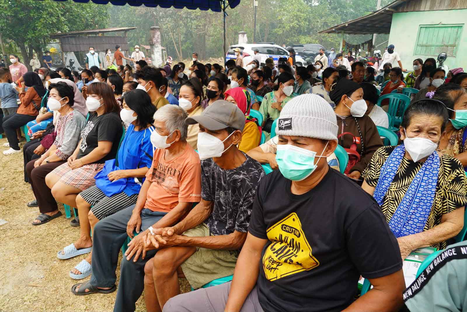 Kunjungi Sei Gohong, Gubernur Agustiar Sabran Pastikan Warga Terdampak Karhutla Mendapat Bantuan