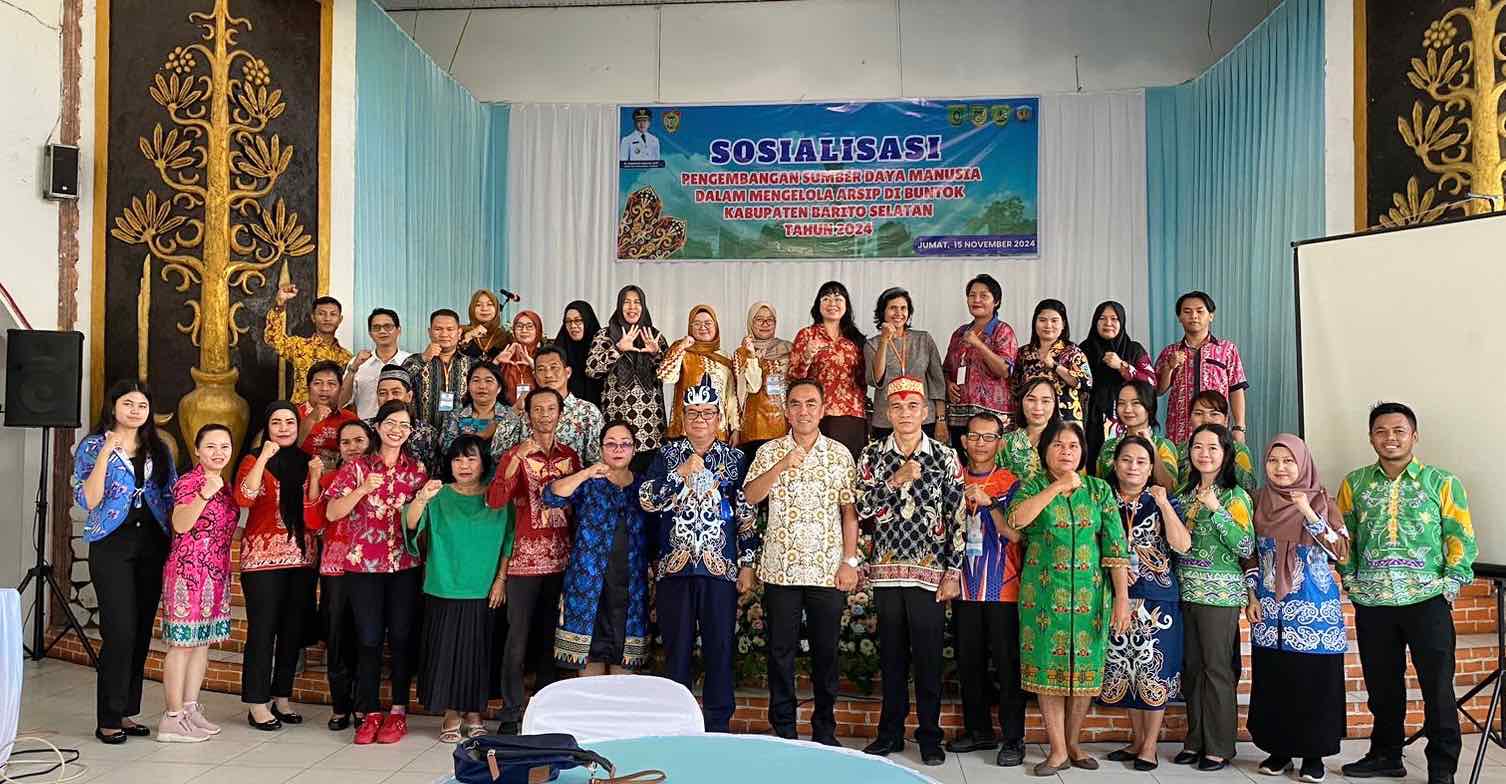 Dispursip Kalteng Gelar Sosialisasi Pengembangan SDM Dalam Mengelola Arsip