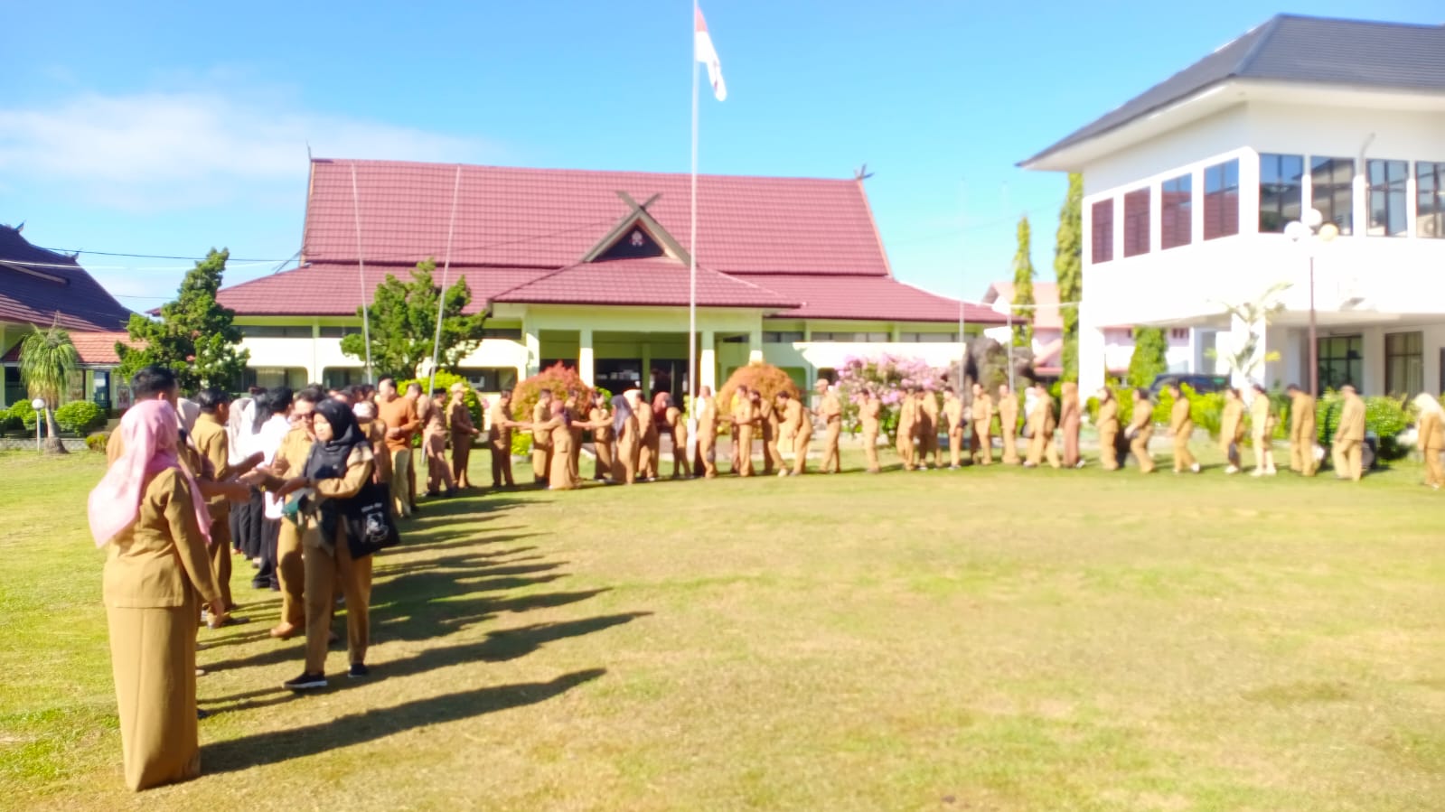 Dinas TPHP Prov. Kalteng Laksanakan Apel Besar