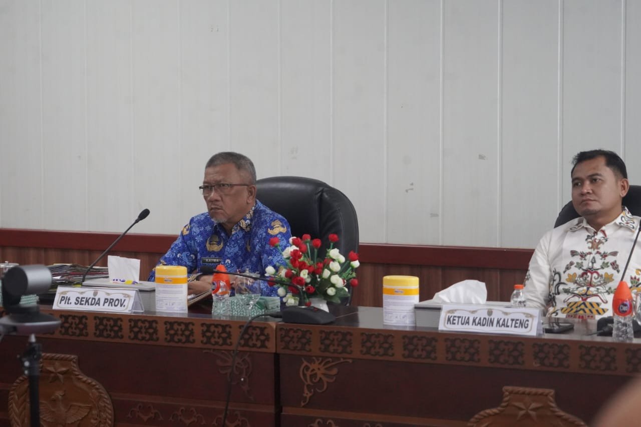 Plt. Sekda Prov. Kalteng M. Katma F. Dirun Hadiri Secara Virtual Rakor Pencegahan Korupsi di Dunia Usaha dengan Komite Advokasi Daerah Seluruh Indonesia