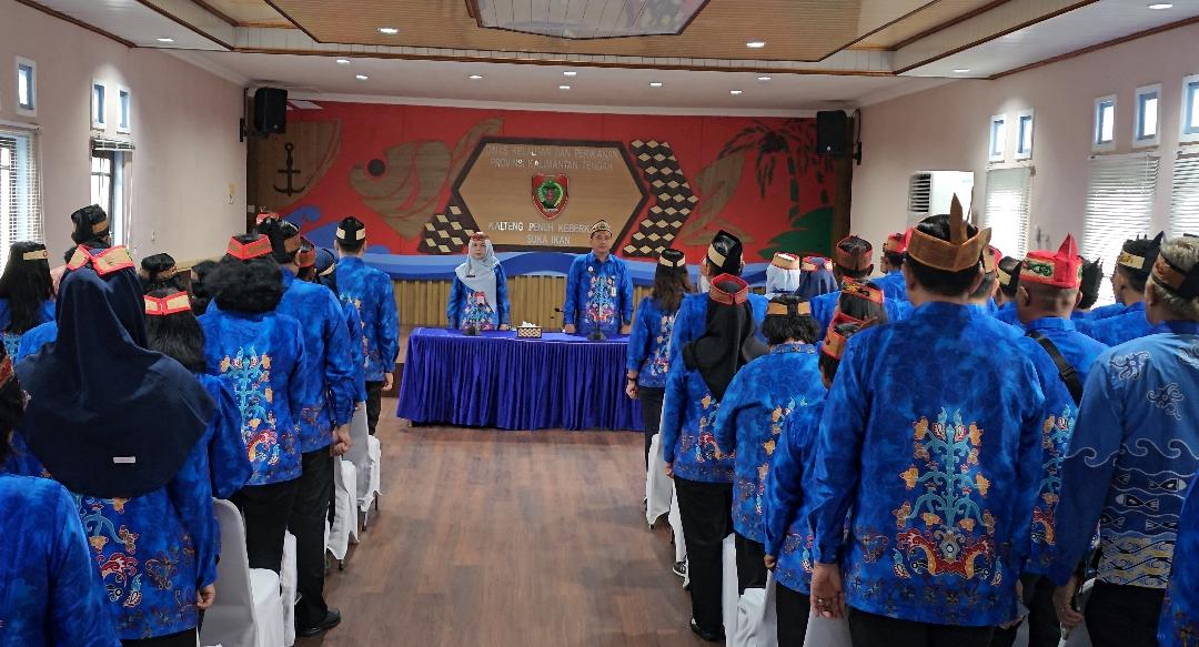 Perkuat Integritas ASN, Dislutkan Kalteng Laksanakan Penandatanganan Komitmen BerAKHLAK