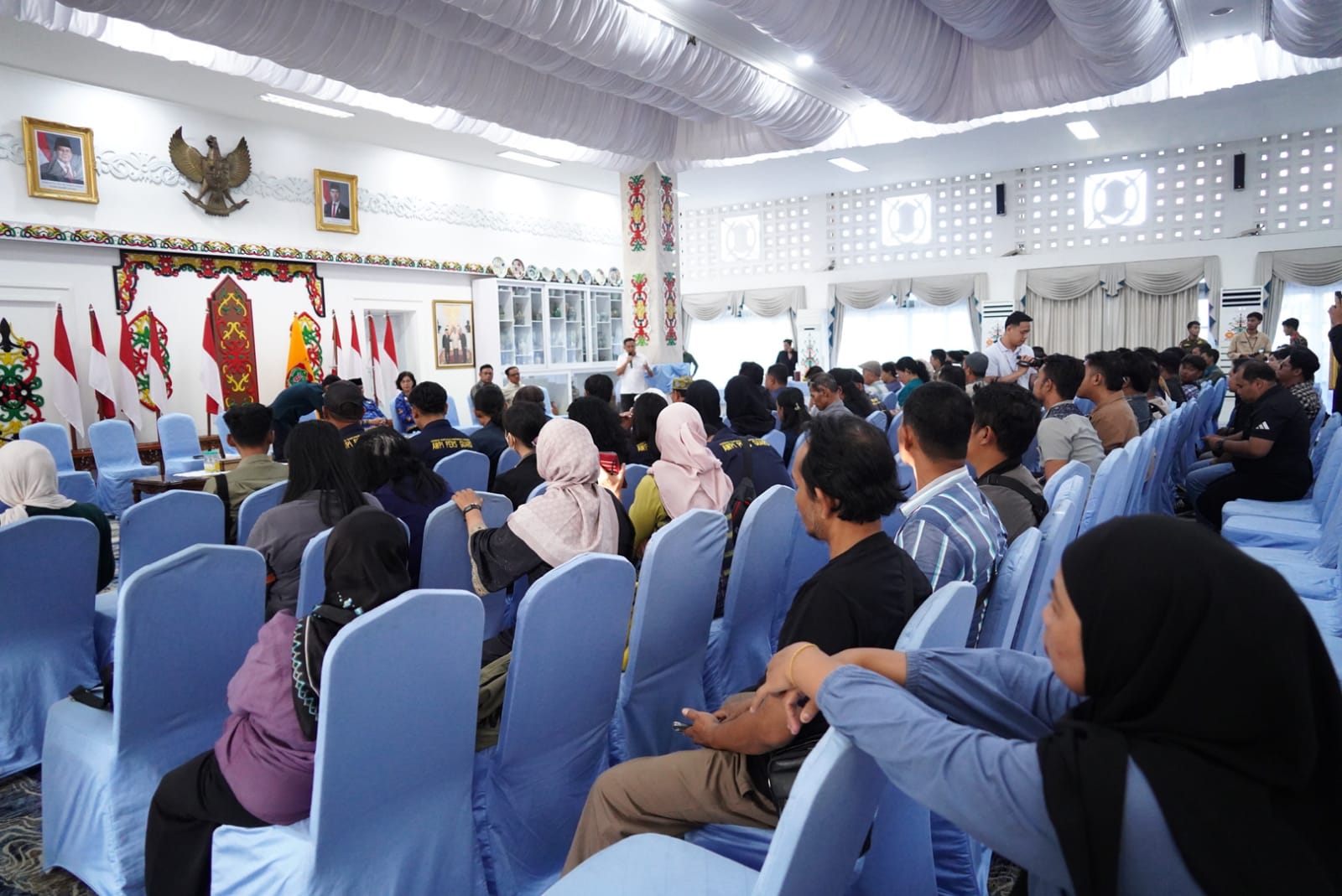 Dorong Keterbukaan Informasi, Pemprov Kalteng Temui Insan Pers di Istana Isen Mulang