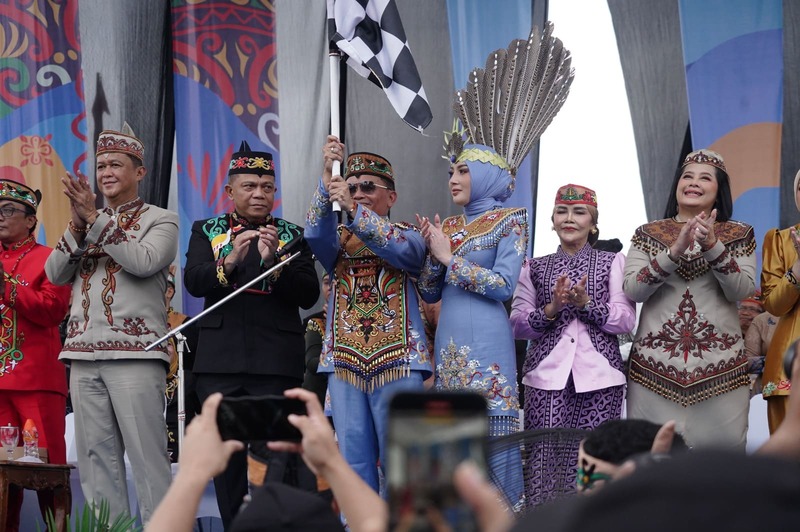 Hari Jadi ke-69 Kalteng, Gubernur Agustiar Sabran Resmikan FBIM dan Kalteng Expo 2026