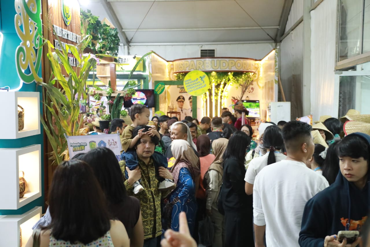 Sahli Gubernur Kalteng Yuas Elko Hadiri Pembukaan Palangka Raya Fair 2026