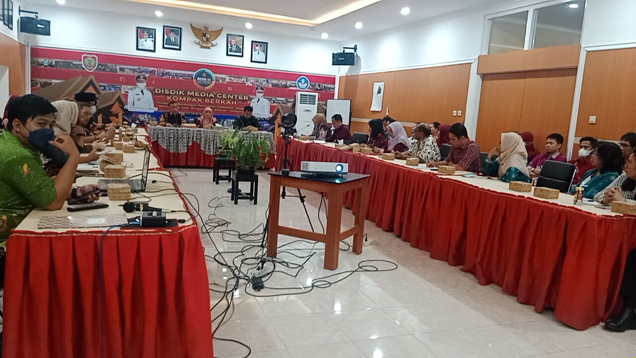 FKUB Prov. Kalteng Jalin Kerjasama Dengan Disdik Prov. Kalteng Dalam Kegiatan Implementasi Nilai–Nilai Moderasi Beragama