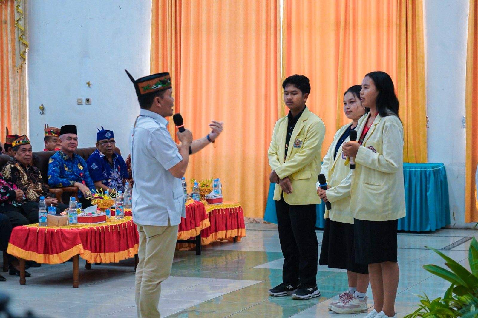 Gubernur Kalteng Agustiar Sabran Jadi Narasumber Kuliah Umum IAHN-TP Tahun 2025
