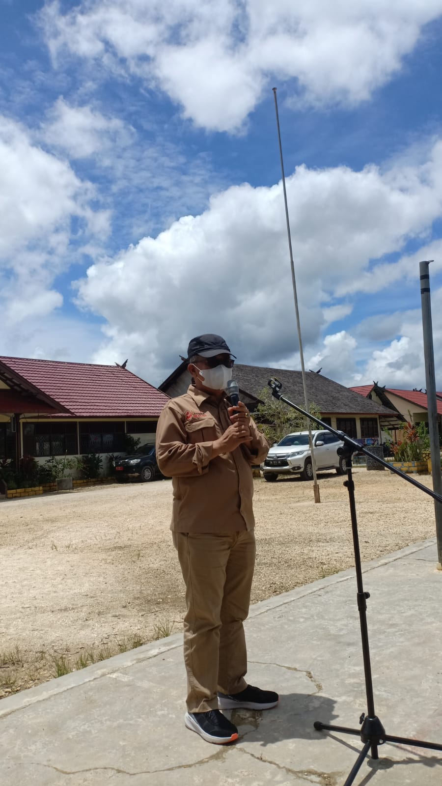 Sahli Herson B. Aden : Komitmen Gubernur Kalteng Untuk Menuntaskan Vaksinasi Hingga Ke Pelosok Daerah Secara Merata