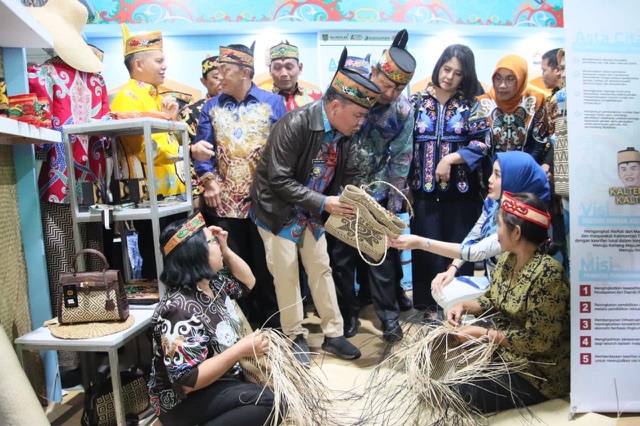 Gubernur Kalteng Agustiar Sabran Buka Kalteng Expo Tahun 2025