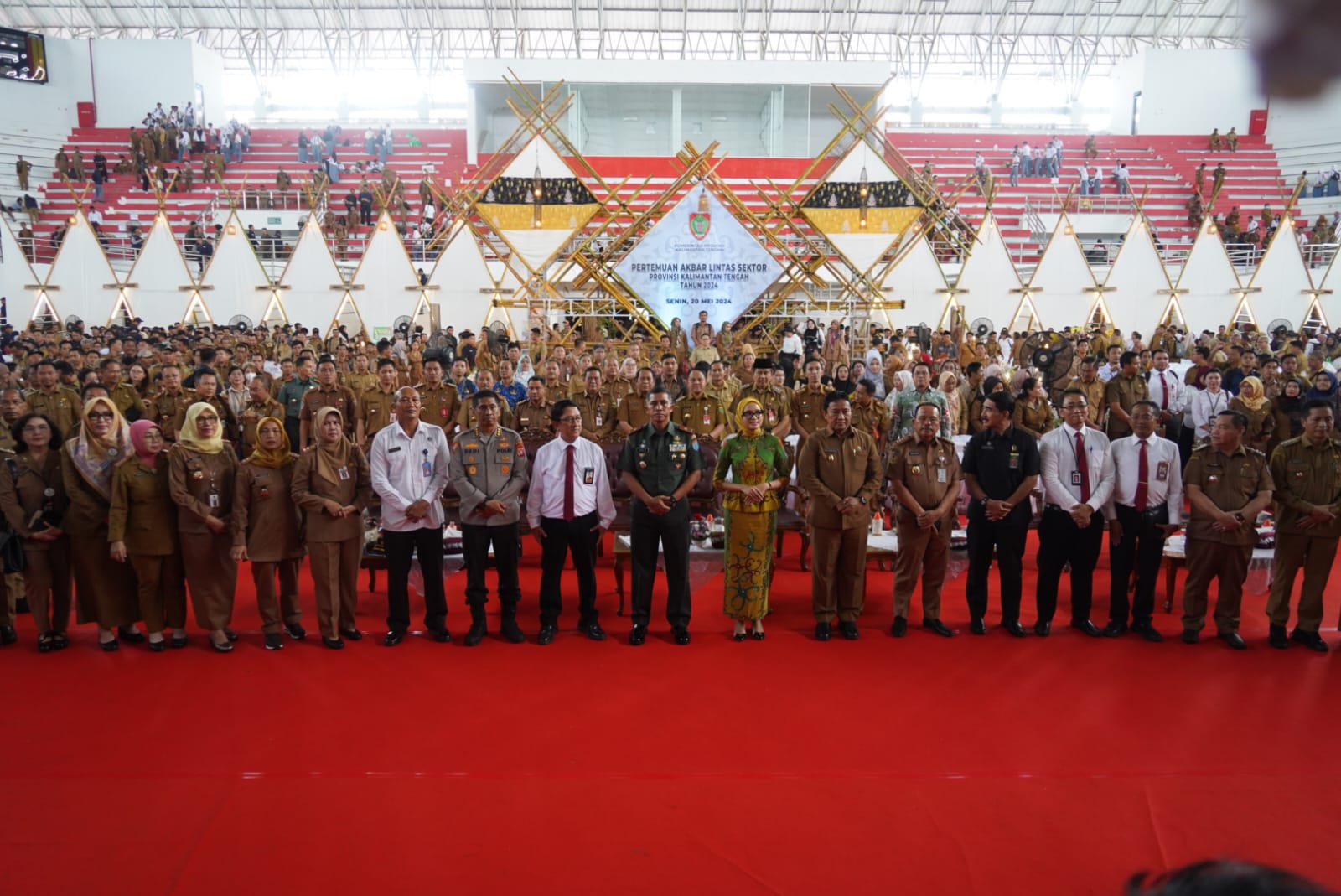 Ketua TP-PKK Prov. Kalteng Ivo Sugianto Sabran Sampaikan Peran TP-PKK dalam Percepatan Penurunan Stunting