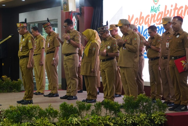 Plt. Sekda Prov. Kalteng Leonard S. Ampung Sosialisasi Visi Misi Gubernur Kalteng Agustiar Sabran Serta Program Prioritas Pembangunan Daerah