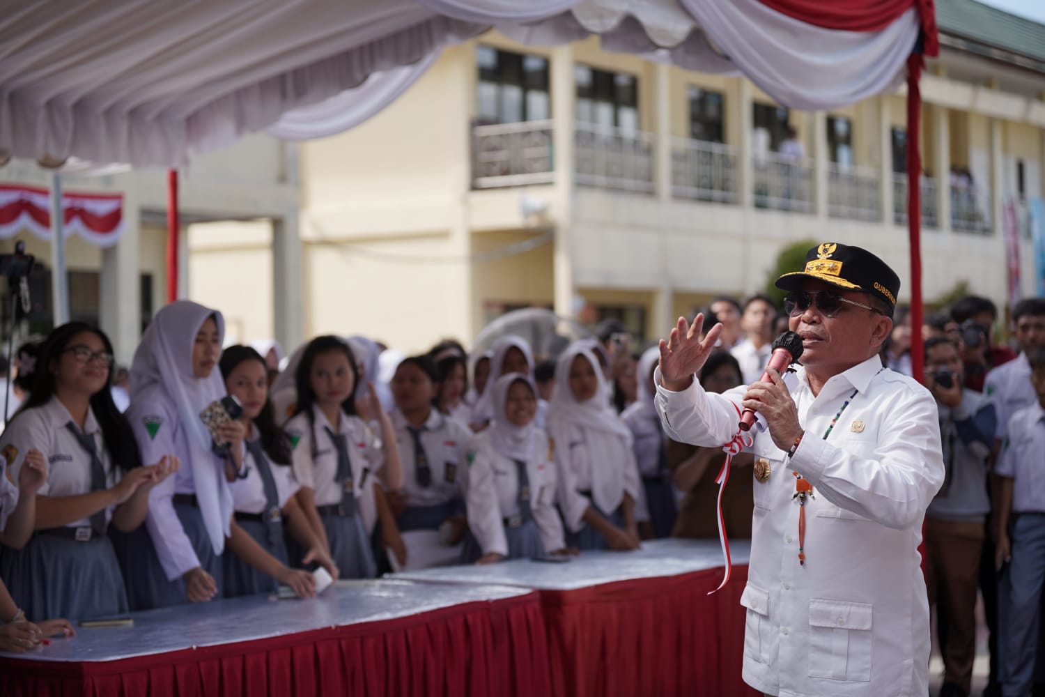 Gubernur Kalteng Agustiar Sabran Membuka Layanan Cek Kesehatan Gratis Bagi Pelajar dan Mahasiswa