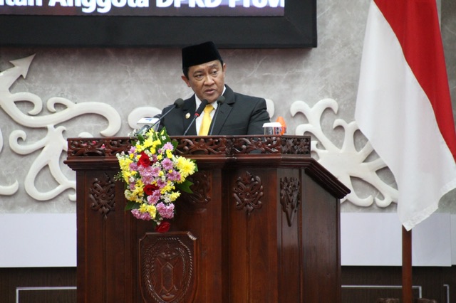 Wagub Kalteng Edy Pratowo Hadiri Rapur Pengucapan Sumpah/Janji PAW dan Peresmian Pengangkatan Anggota DPRD Prov. Kalteng Masa Jabatan Tahun 2024 – 2029