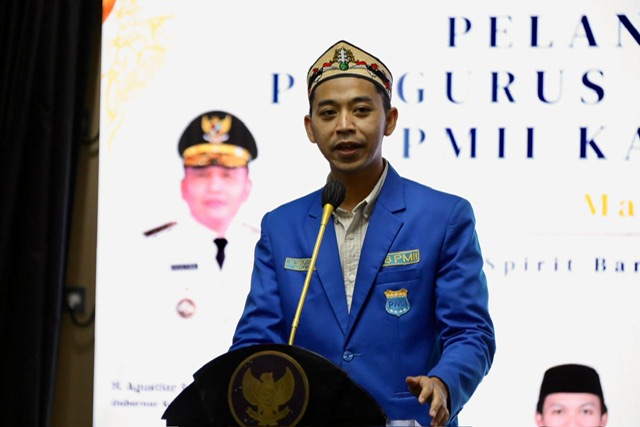 Asisten Ekbang Sri Widanarni Hadiri Pelantikan dan Rapat Kerja PKC Pergerakan Mahasiswa Islam Indonesia (PMII) Kalteng
