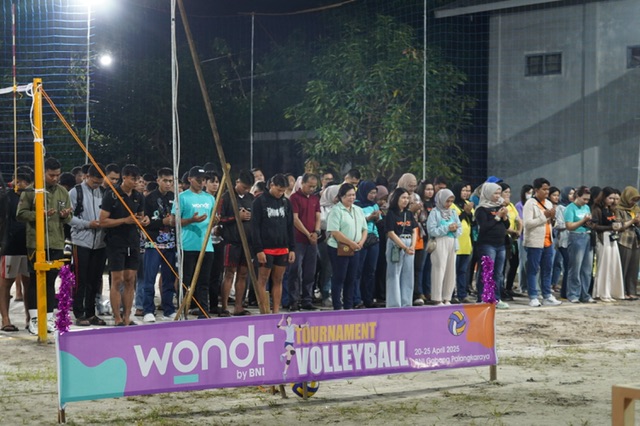 Ketua TP-PKK Prov. Kalteng Aisyah Thisia Agustiar Sabran Hadiri Pembukaan Open Tournament Bola Voli Wondr by BNI Palangka Raya CUP