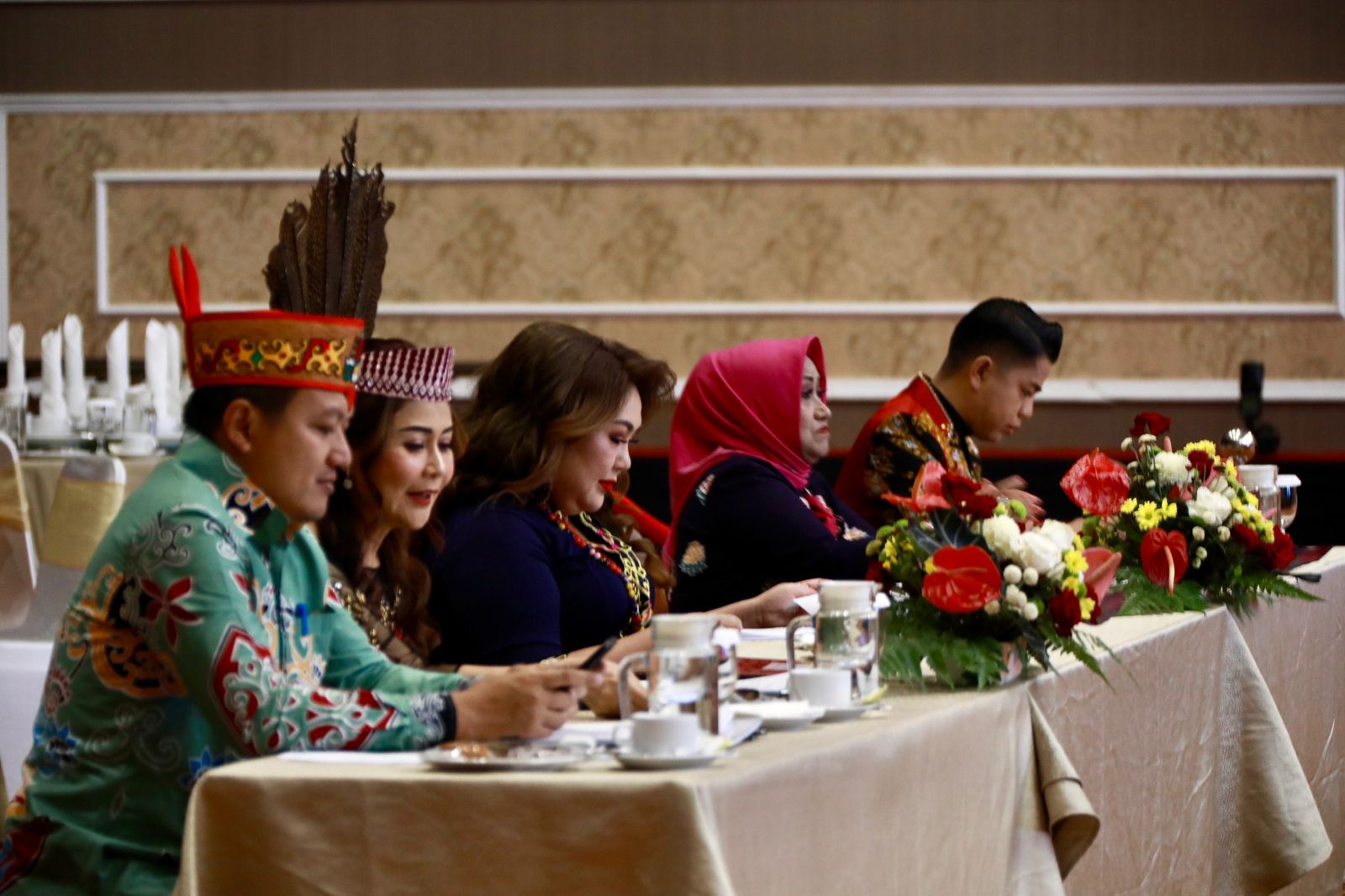 Finalis Jagau & Nyai Pariwisata Kalteng 2025 Ikuti Sesi Unjuk Bakat