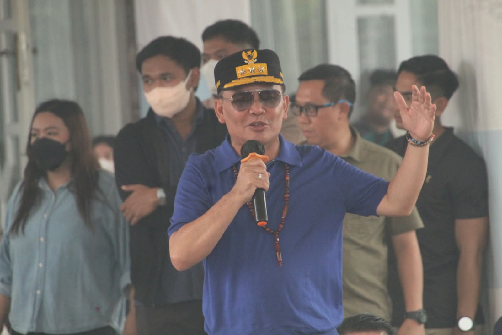 Gubernur Agustiar Sabran Salurkan Bantuan Pangan dan Tunai bagi 3.000 Mahasiswa Terdampak Karhutla
