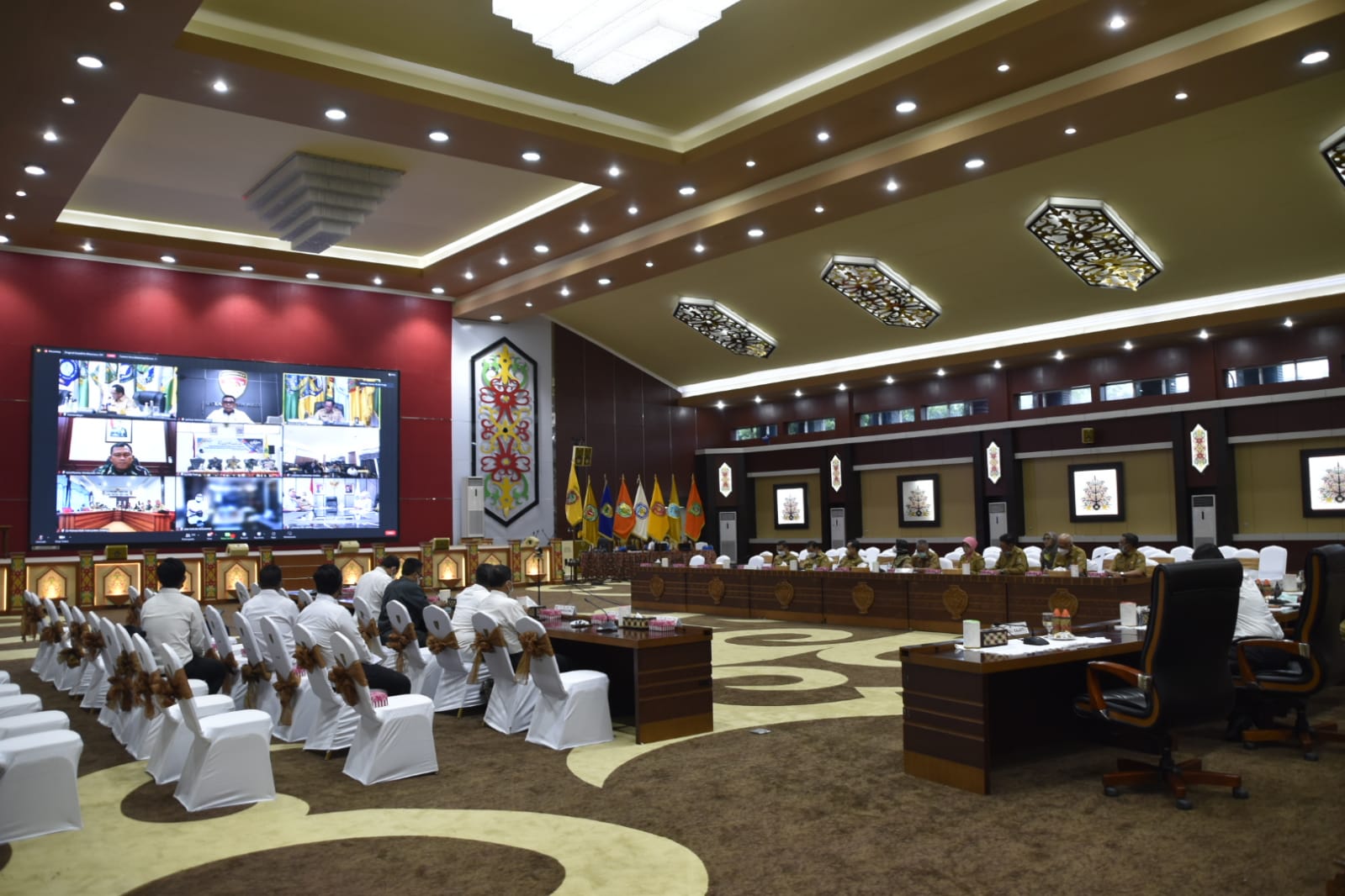 Sekda Prov. Kalteng Nuryakin Ikuti Rakor Pengendalian Inflasi Di Daerah Bersama Menteri Dalam Negeri