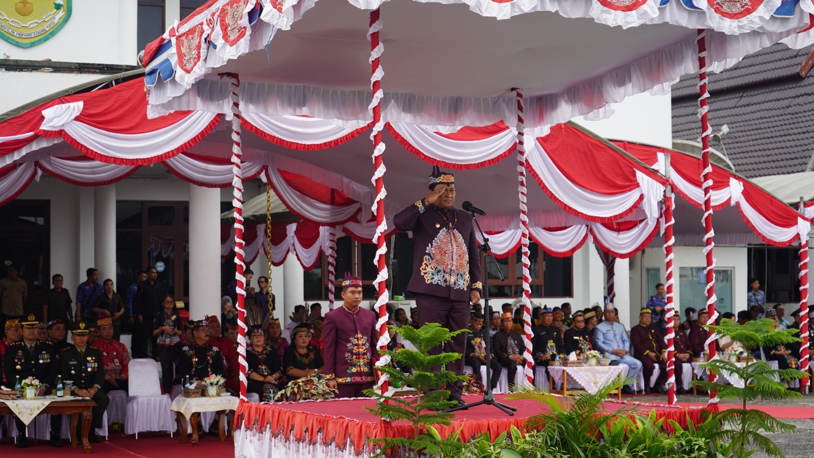 Kepala DLH Prov. Kalteng Joni Harta Turut Hadiri Upacara Hari Jadi ke-22 Kabupaten Gunung Mas