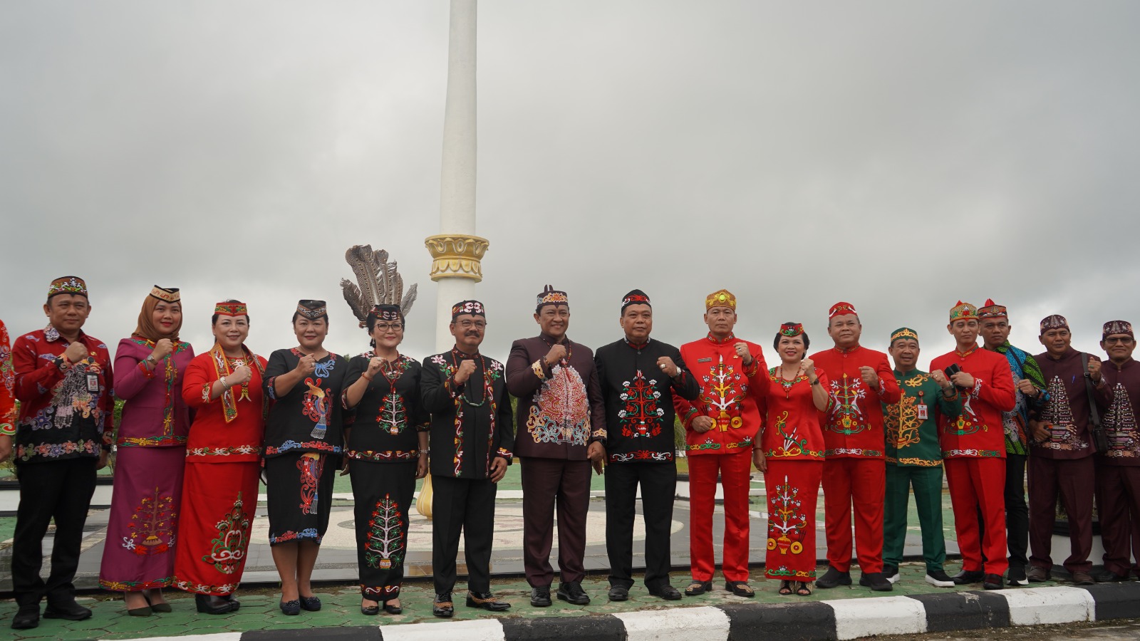 Kepala DLH Prov. Kalteng Joni Harta Turut Hadiri Upacara Hari Jadi ke-22 Kabupaten Gunung Mas