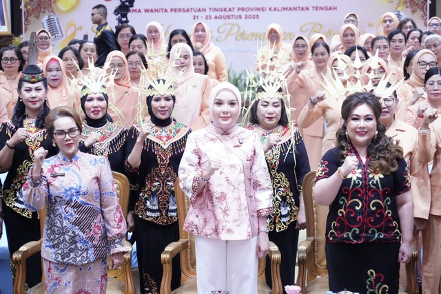 Penasihat DWP Prov. Kalteng Aisyah Thisia Agustiar Sabran Ajak Anggota DWP Untuk Mengambil Peran Aktif